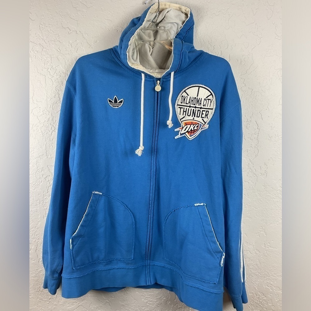 Women’s Adidas Oklahoma City Thunder Hooded Zip Up Jacket Light Blue White 2XL